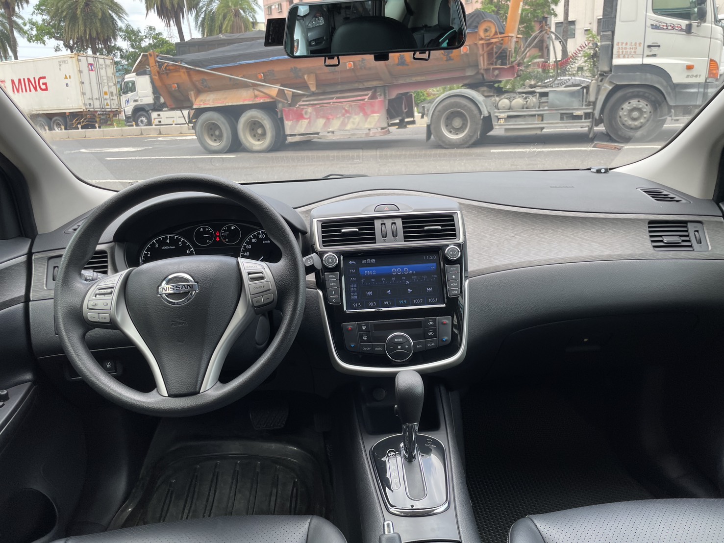 2017年i-Tiida 僅跑5萬多公里 原版件 原廠保養 一手車認證車 里程保證 實車實價   第11張相片