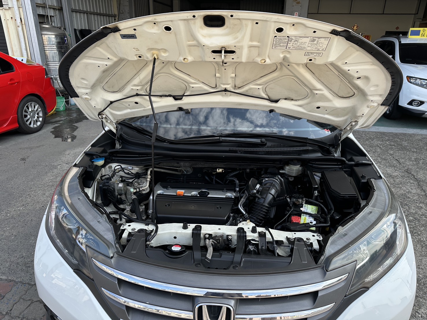 2012年CRV休旅車2.4/代步車/五門車/認證車/里程保證  第10張相片