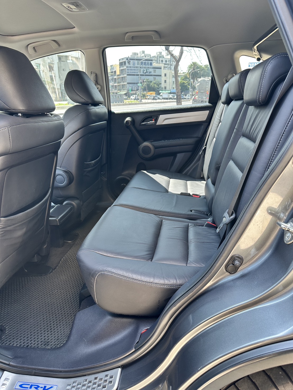 2010年CRV2.4四輪傳動4WD休旅車/代步車/五門車/認證車/里程保證  第13張相片