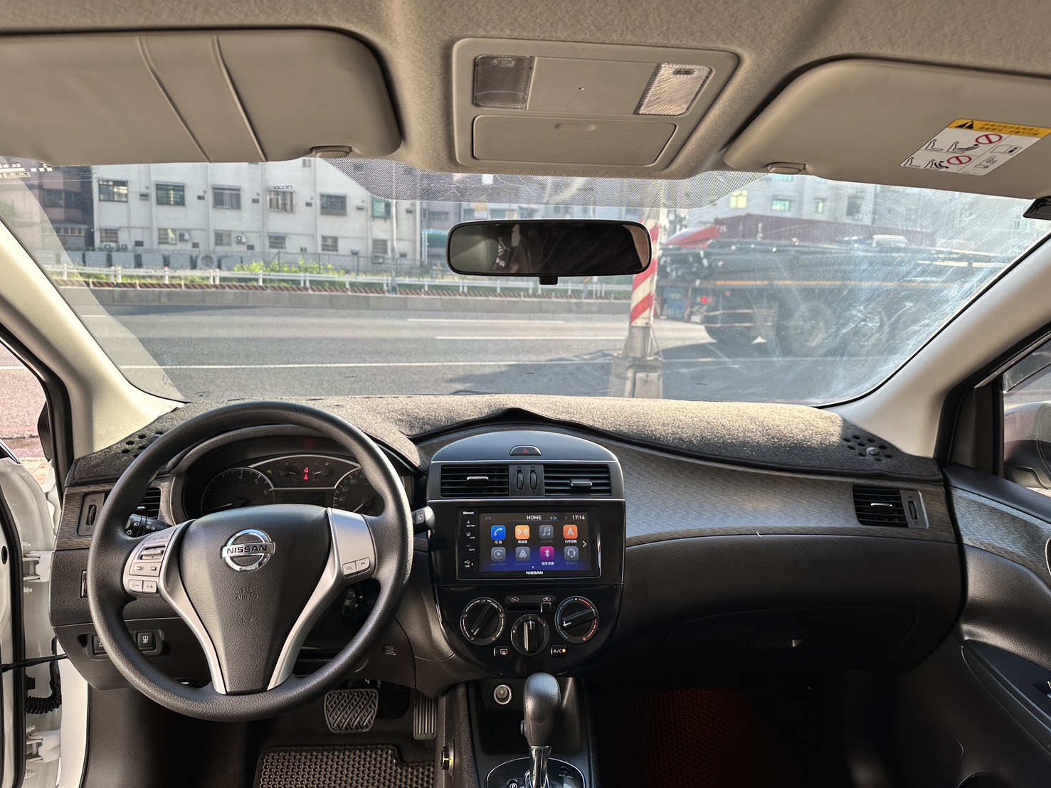 2022年iTIIDA僅跑1萬多公里 - 里程保證  一手車 原版件 原廠保養 認證車實車實價 保證有車  第6張相片