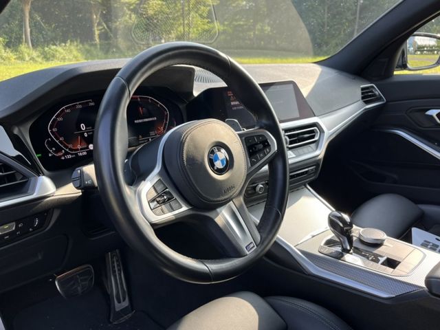 BMW/ 寶馬 330i M Sport  第9張相片