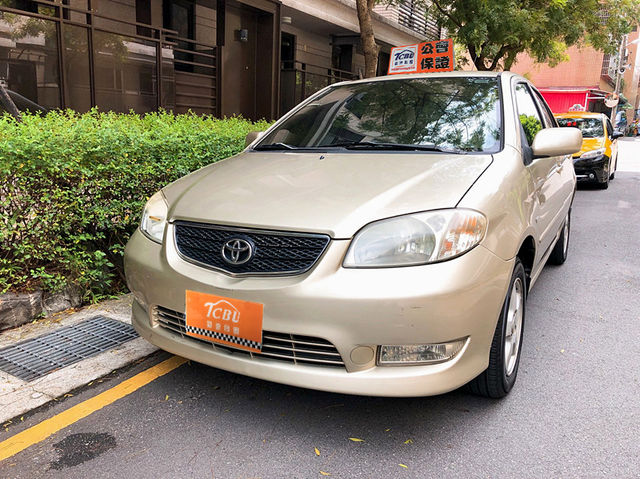 2005年 TOYOTA VIOS 1.5 香檳金 超省油代步車、低里程數  第1張相片