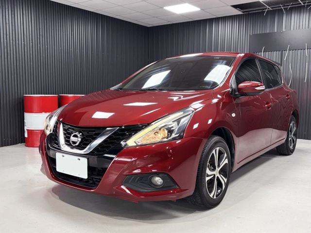 Nissan Tiida  第2張相片