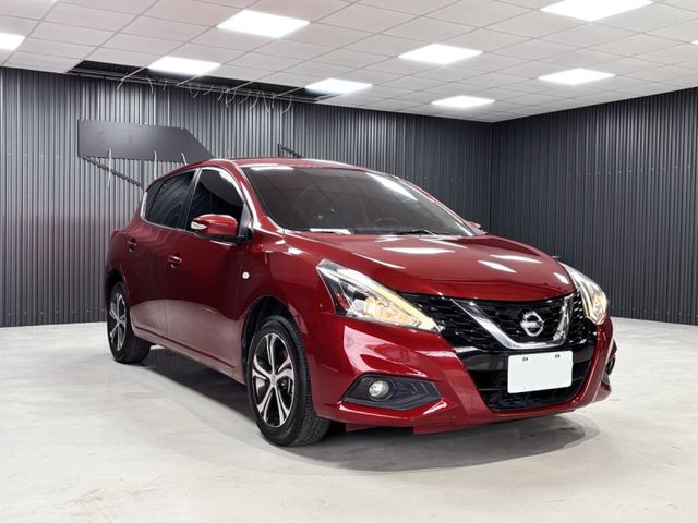 Nissan Tiida  第4張相片
