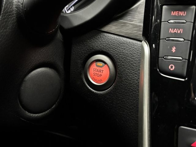 Nissan Tiida  第9張相片