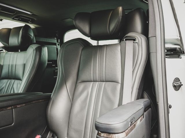 2021 Toyota Alphard 2.5 油電  第29張相片