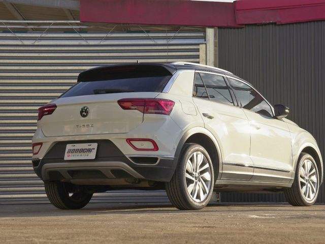 2023 Volkswagen T-Roc 280 TSI  第5張相片