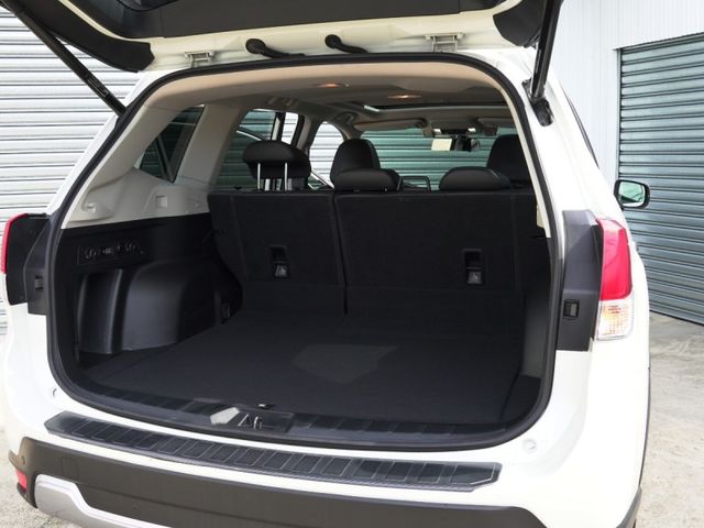 Subaru Forester  第22張相片