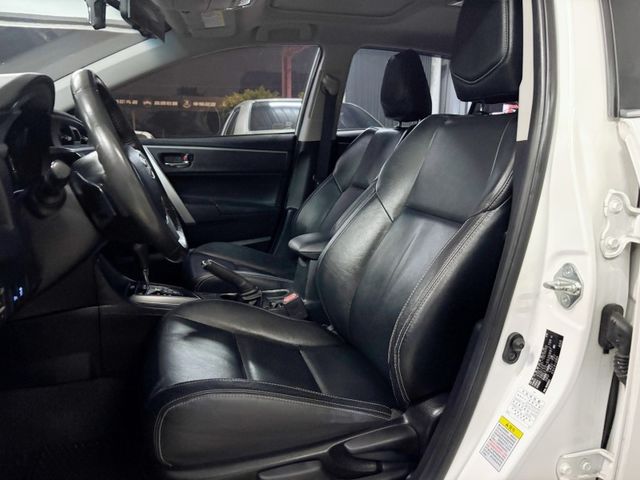 Toyota ALTIS  第1張相片