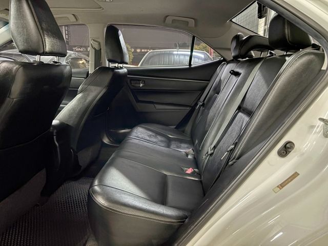 Toyota ALTIS  第2張相片
