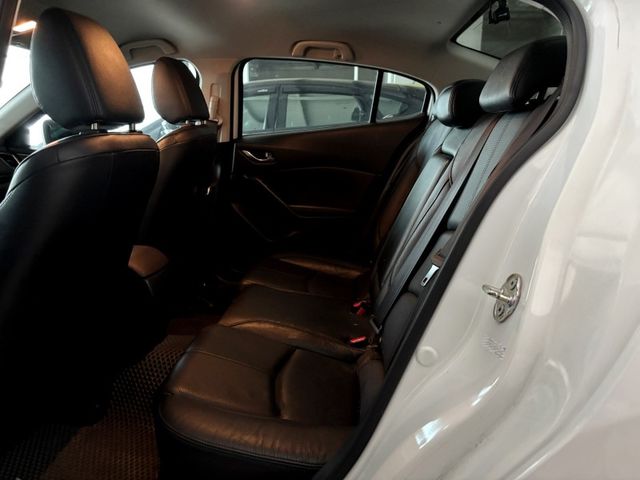 Mazda Mazda3  第3張相片