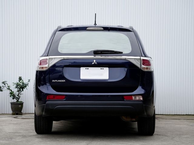Mitsubishi Outlander  第8張相片