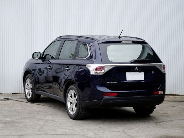 Mitsubishi Outlander  第10張相片