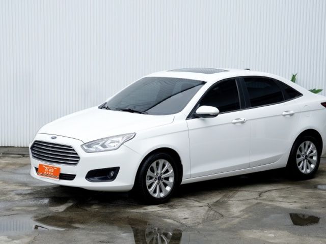 2018 FORD ESCORT 1.5  第4張相片