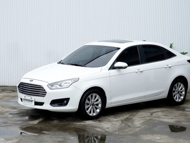 2018 FORD ESCORT 1.5  第6張相片