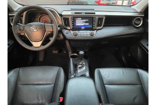 Toyota RAV4  第6張相片