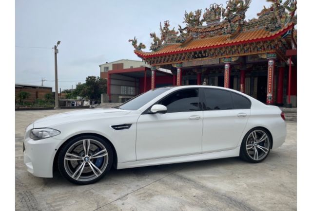 BMW M5  第3張相片