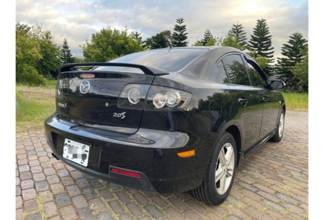 Mazda MAZDA3  第4張相片