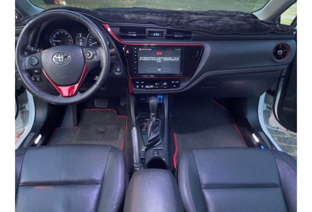 Toyota ALTIS  第6張相片