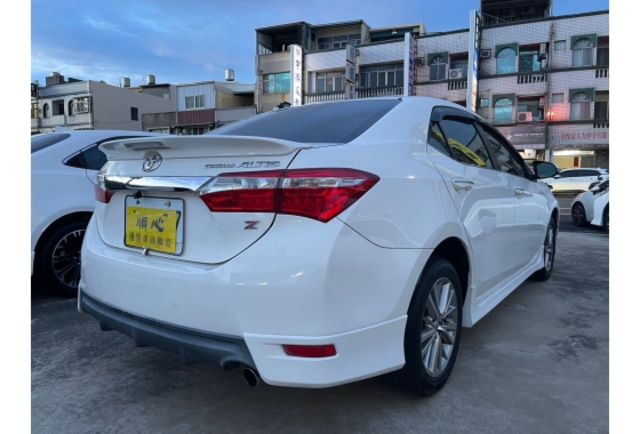 Toyota ALTIS  第3張相片