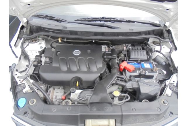Nissan TIIDA  第7張相片