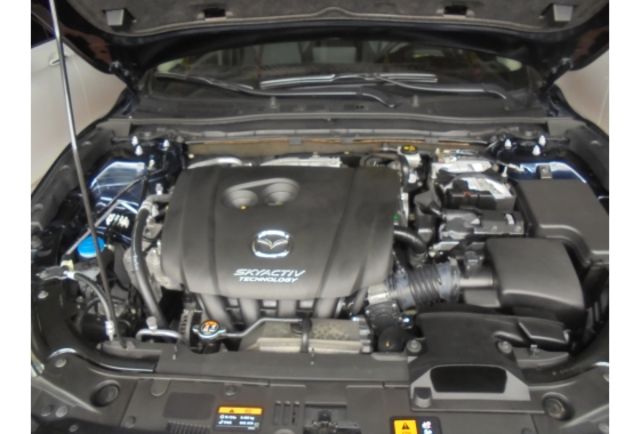 Mazda MAZDA3  第4張相片
