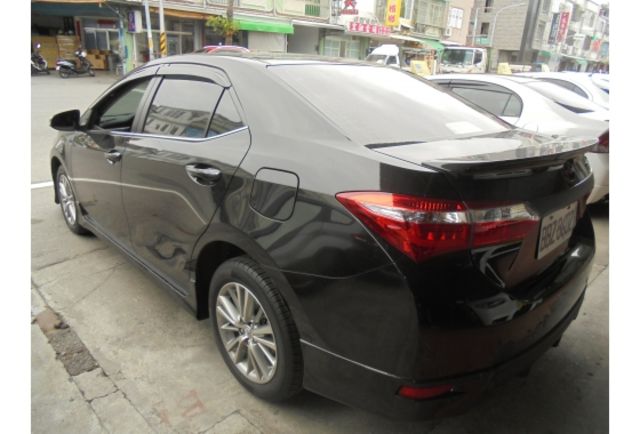 Toyota ALTIS  第4張相片