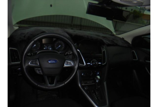 Ford FOCUS  第4張相片