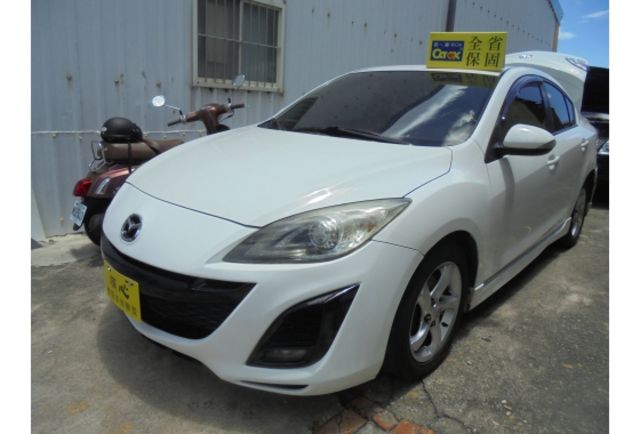 Mazda MAZDA3  第1張相片