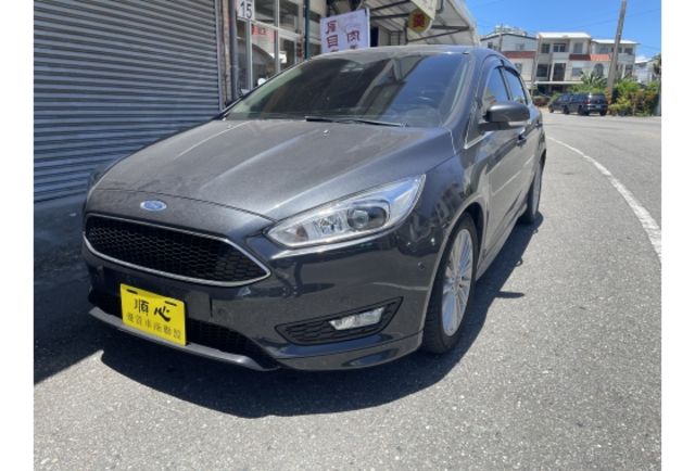 Ford FOCUS  第2張相片