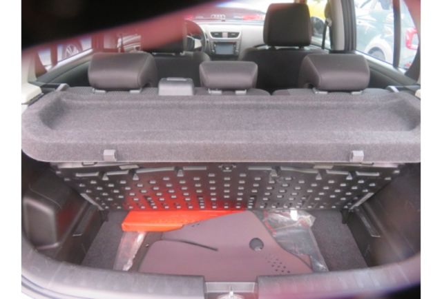 Suzuki SWIFT  第7張相片