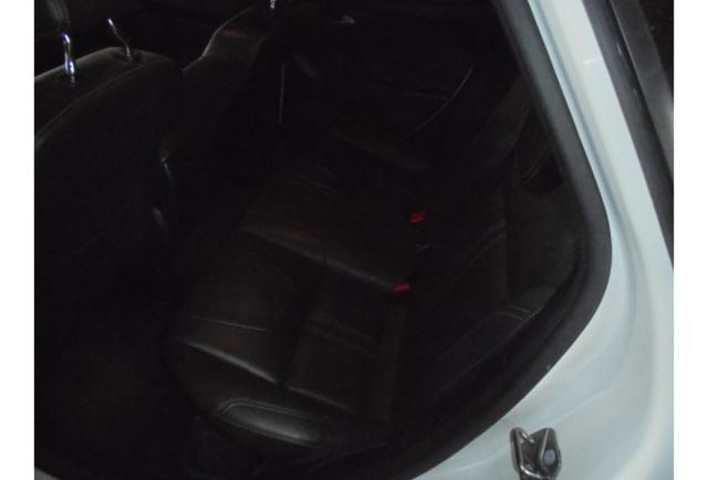 Ford FOCUS  第8張相片