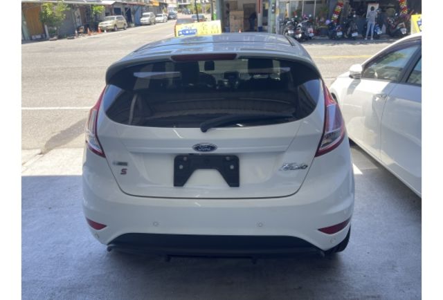 Ford FIESTA  第4張相片