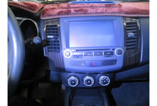 Mitsubishi OUTLANDER  第8張相片