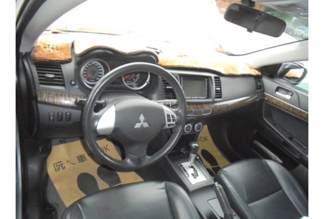 Mitsubishi FORTIS  第9張相片