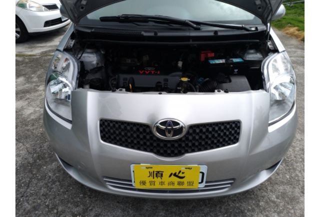 Toyota YARIS  第2張相片