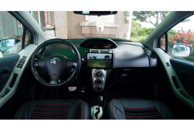 Toyota YARIS  第13張相片