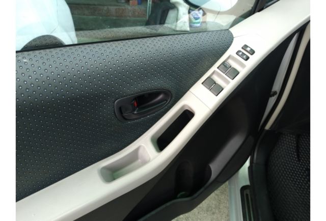 Toyota YARIS  第14張相片