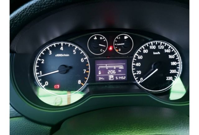 Nissan TIIDA  第12張相片