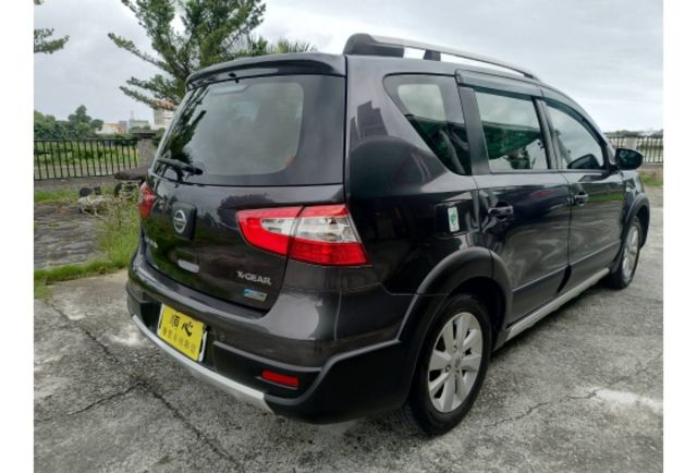 Nissan LIVINA  第7張相片