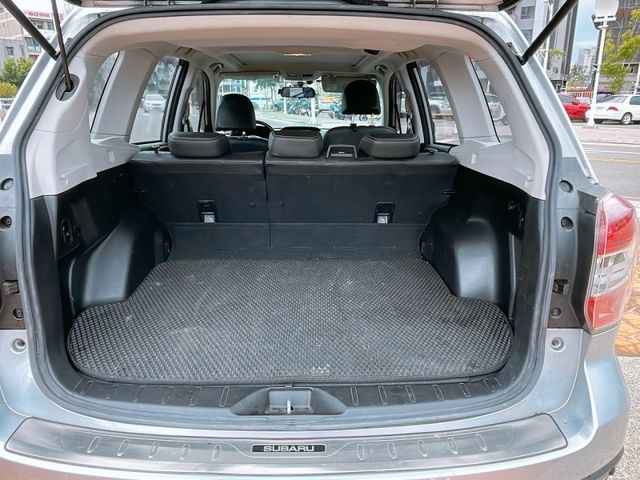 Subaru Forester  第9張相片