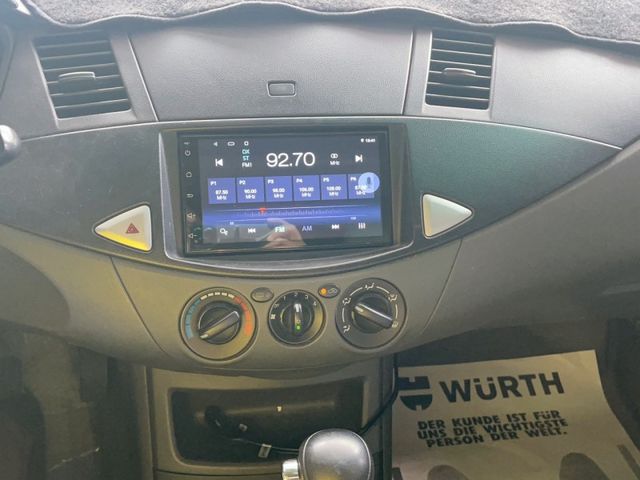 Mitsubishi Zinger  第1張相片