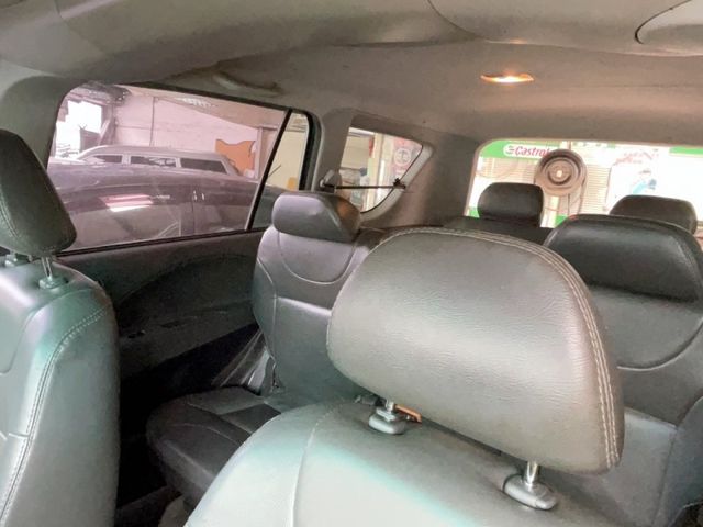 Mitsubishi Zinger  第11張相片