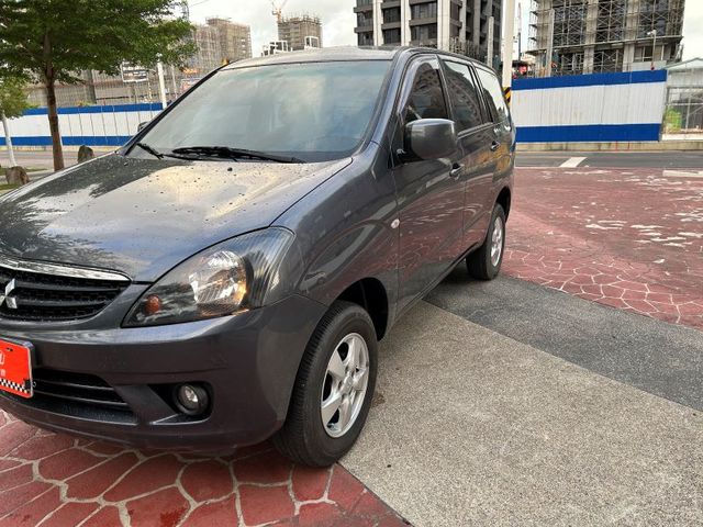 Mitsubishi Zinger  第4張相片