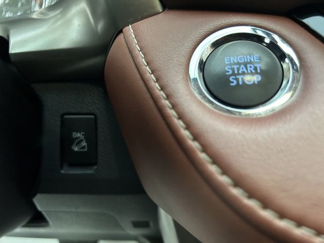Toyota RAV4  第12張相片