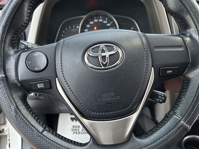 Toyota RAV4  第14張相片