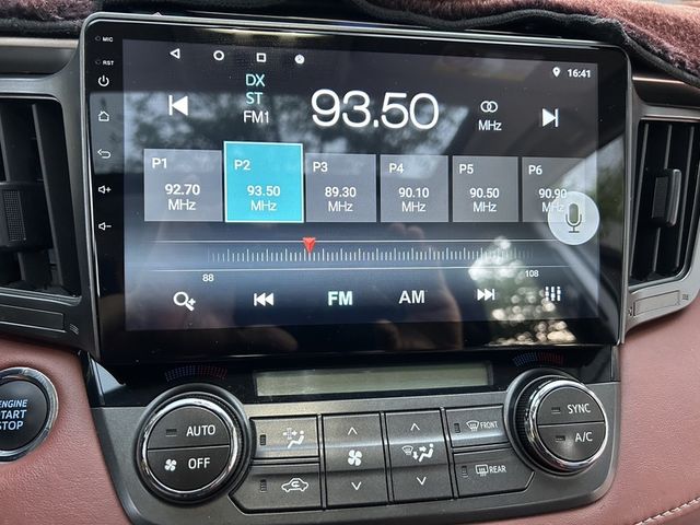 Toyota RAV4  第16張相片