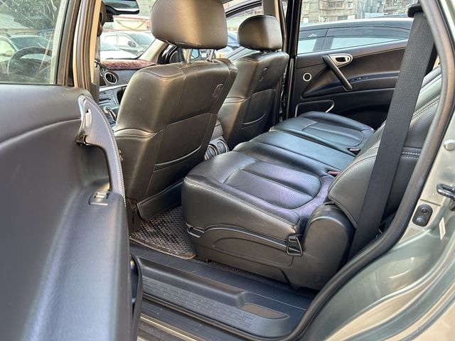 Luxgen U7 Turbo  第2張相片