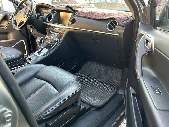 Luxgen U7 Turbo  第12張相片