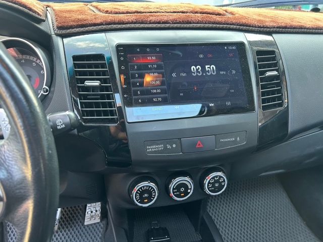 Mitsubishi Outlander  第6張相片